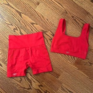 SET ACTIVE RED BIKE SHORTS XS and SPORTS BRA S